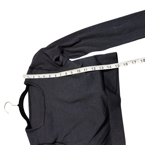 Lululemon Ebb to Street Long Sleeve- Heathered Black- Size 6 - Picture 12 of 12